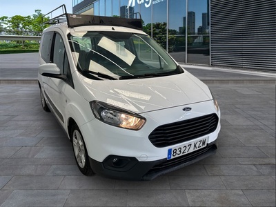 Ford Transit Courier Kombi 1.5 TDCi Trend 74 kW (100 CV) 3 Ford Transit Courier Kombi 1.5 TDCi Trend 74 kW (100 CV) 3