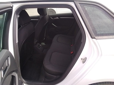 Audi A3 Sportback 30 TDI 85 kW (116 CV) 9 Audi A3 Sportback 30 TDI 85 kW (116 CV) 9