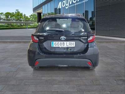 Toyota Yaris 120H Business Plus 85 kW (116 CV) 5 Toyota Yaris 120H Business Plus 85 kW (116 CV) 5