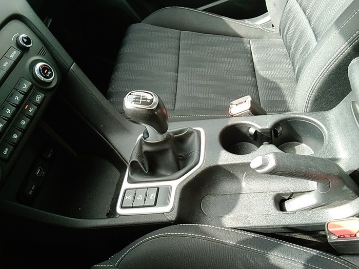 Kia Sportage 1.6 MHEV Business 4x4 100 kW (136 CV) Vehículo usado en Madrid Kia Sportage 1.6 MHEV Business 4x4 100 kW (136 CV) Vehículo usado en Madrid