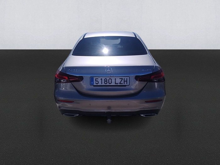 Mercedes-Benz Clase E 400 d 4MATIC 243 kW (330 CV) Vehículo usado en Madrid Mercedes-Benz Clase E 400 d 4MATIC 243 kW (330 CV) Vehículo usado en Madrid