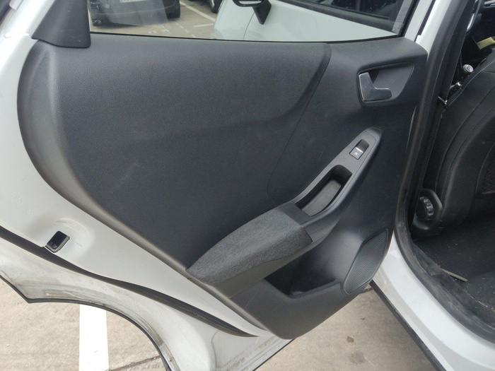 Ford Puma 1.0 EcoBoost MHEV Titanium 92 kW (125 CV) Vehículo usado en Madrid Ford Puma 1.0 EcoBoost MHEV Titanium 92 kW (125 CV) Vehículo usado en Madrid