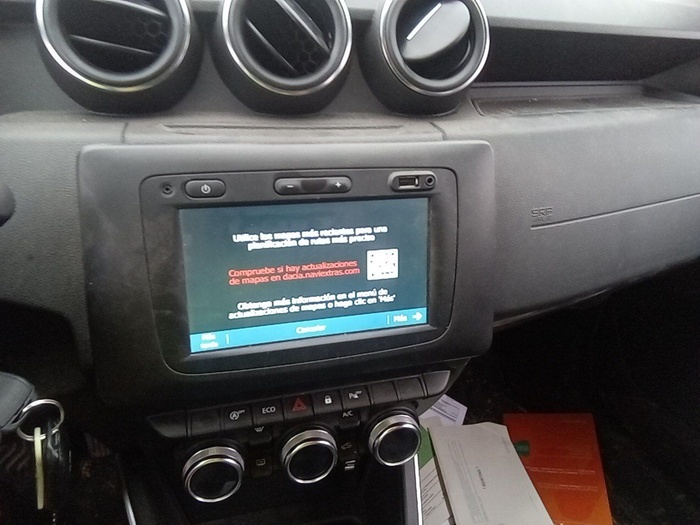 Dacia Duster 1.6 GLP Prestige 4X2 84 kW (115 CV) Vehículo usado en Madrid Dacia Duster 1.6 GLP Prestige 4X2 84 kW (115 CV) Vehículo usado en Madrid