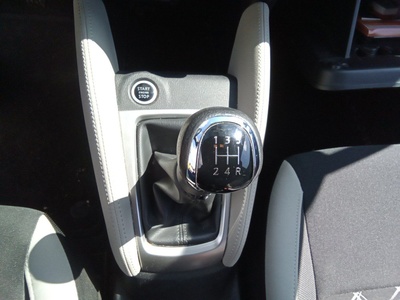 Nissan Micra IG-T N-Design Black 68 kW (92 CV) 13 Nissan Micra IG-T N-Design Black 68 kW (92 CV) 13