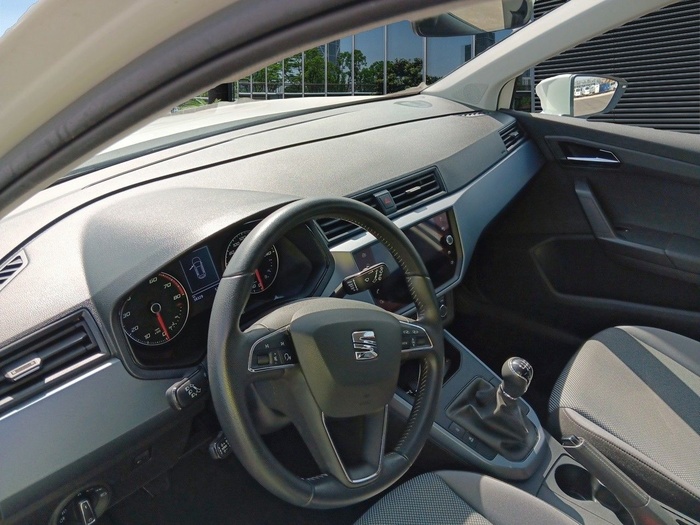 SEAT Arona 1.0 TSI Style Go2 81 kW (110 CV) Vehículo usado en Madrid SEAT Arona 1.0 TSI Style Go2 81 kW (110 CV) Vehículo usado en Madrid