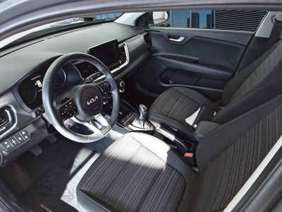 Kia Stonic 1.0 T-GDi MHEV Drive iMT 88 kW (120 CV) 7 Kia Stonic 1.0 T-GDi MHEV Drive iMT 88 kW (120 CV) 7