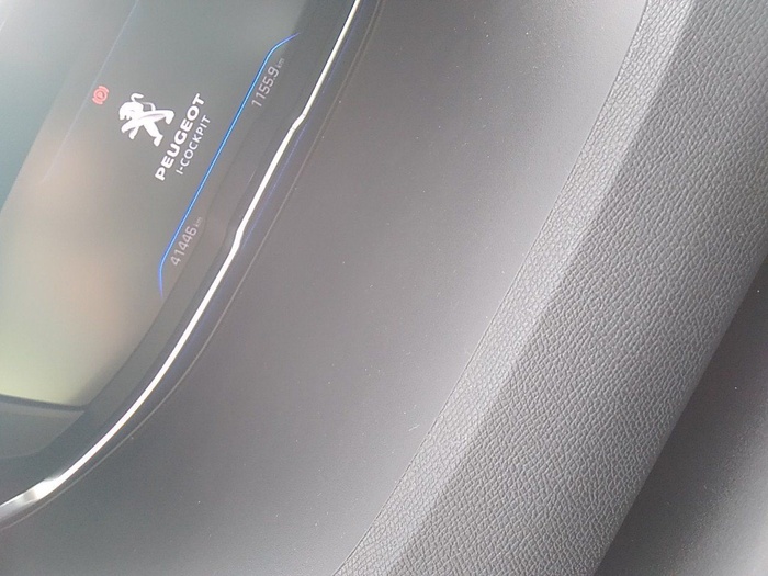 Peugeot 3008 BlueHDi 130 S&S Active Pack 96 kW (130 CV) Vehículo usado en Madrid Peugeot 3008 BlueHDi 130 S&S Active Pack 96 kW (130 CV) Vehículo usado en Madrid