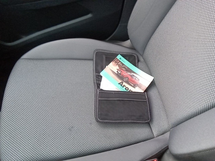 SEAT Arona 1.0 TSI Style Go2 81 kW (110 CV) Vehículo usado en Madrid SEAT Arona 1.0 TSI Style Go2 81 kW (110 CV) Vehículo usado en Madrid