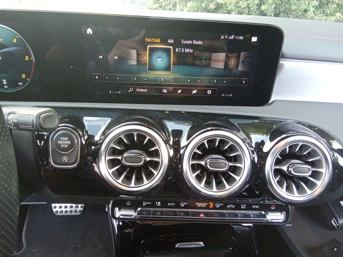 Mercedes-Benz CLA 220 d 140 kW (190 CV) Vehículo usado en Madrid Mercedes-Benz CLA 220 d 140 kW (190 CV) Vehículo usado en Madrid