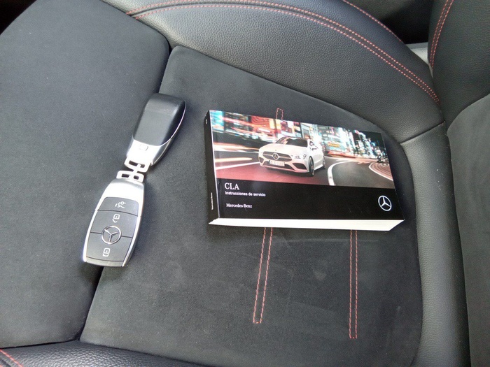 Mercedes-Benz CLA 220 d 140 kW (190 CV) Vehículo usado en Madrid Mercedes-Benz CLA 220 d 140 kW (190 CV) Vehículo usado en Madrid