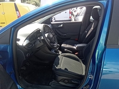 Ford Puma 1.5 Ecoblue Titanium 88 kW (120 CV) 10 Ford Puma 1.5 Ecoblue Titanium 88 kW (120 CV) 10