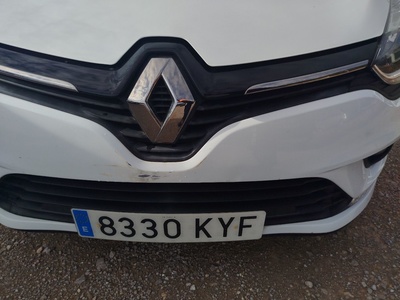 Renault Clio Limited dCi 66 kW (90 CV) 8 Renault Clio Limited dCi 66 kW (90 CV) 8