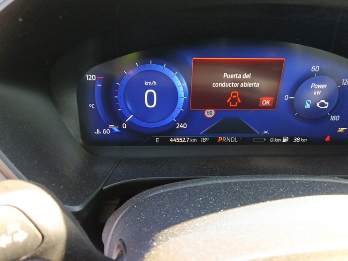 Ford Kuga 2.5 Duratec PHEV ST-Line X Auto 165 kW (225 CV) Vehículo usado en Madrid Ford Kuga 2.5 Duratec PHEV ST-Line X Auto 165 kW (225 CV) Vehículo usado en Madrid