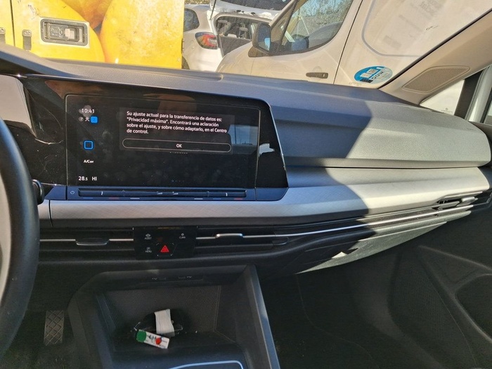 Volkswagen Golf Life 1.0 eTSI 81 kW (110 CV) DSG Vehículo usado en Madrid Volkswagen Golf Life 1.0 eTSI 81 kW (110 CV) DSG Vehículo usado en Madrid