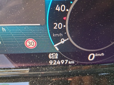 Volkswagen Golf Life 1.0 eTSI 81 kW (110 CV) DSG 13 Volkswagen Golf Life 1.0 eTSI 81 kW (110 CV) DSG 13