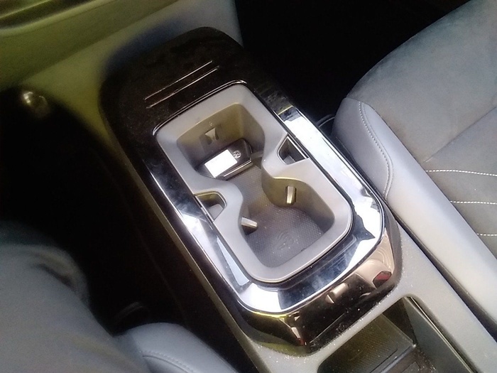 Volkswagen ID.4 Pro 128 kW (174 CV) Vehículo usado en Madrid Volkswagen ID.4 Pro 128 kW (174 CV) Vehículo usado en Madrid