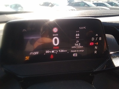 Volkswagen ID.4 Pro 128 kW (174 CV) 12 Volkswagen ID.4 Pro 128 kW (174 CV) 12