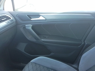 Volkswagen Tiguan R-Line 2.0 TDI 110 kW (150 CV) DSG 11 Volkswagen Tiguan R-Line 2.0 TDI 110 kW (150 CV) DSG 11