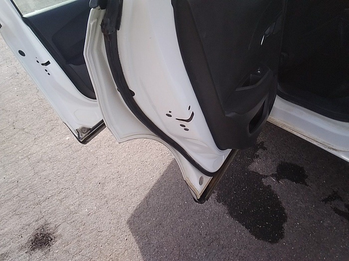 Peugeot 2008 BlueHDi 110 S&S Active 81 kW (110 CV) Vehículo usado en Madrid Peugeot 2008 BlueHDi 110 S&S Active 81 kW (110 CV) Vehículo usado en Madrid