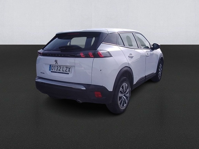 Peugeot 2008 BlueHDi 110 S&S Active 81 kW (110 CV) Vehículo usado en Madrid Peugeot 2008 BlueHDi 110 S&S Active 81 kW (110 CV) Vehículo usado en Madrid