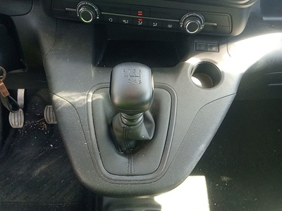 Opel Combo Life 1.5 TD Business Edition Plus L1 75 kW (102 CV) 11 Opel Combo Life 1.5 TD Business Edition Plus L1 75 kW (102 CV) 11