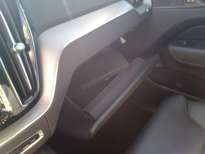 Volvo XC60 T6 Recharge Plus Dark AWD Auto 257 kW (350 CV) 14 Volvo XC60 T6 Recharge Plus Dark AWD Auto 257 kW (350 CV) 14