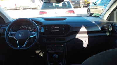 Volkswagen T-Cross Advance 1.0 TSI 81 kW (110 CV) 8 Volkswagen T-Cross Advance 1.0 TSI 81 kW (110 CV) 8