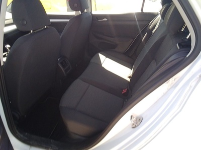 Volkswagen Golf 2.0 TDI 85 kW (115 CV) 9 Volkswagen Golf 2.0 TDI 85 kW (115 CV) 9