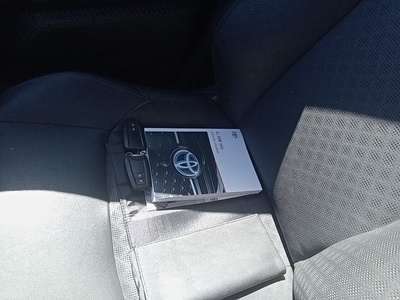 Toyota C-HR 180H Advance 135 kW (184 CV) 14 Toyota C-HR 180H Advance 135 kW (184 CV) 14