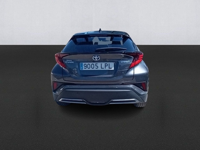 Toyota C-HR 180H Advance 135 kW (184 CV) Vehículo usado en Madrid Toyota C-HR 180H Advance 135 kW (184 CV) Vehículo usado en Madrid