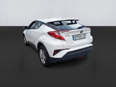 Toyota C-HR 1.8 125H Active 90 kW (122 CV) 6 Toyota C-HR 1.8 125H Active 90 kW (122 CV) 6
