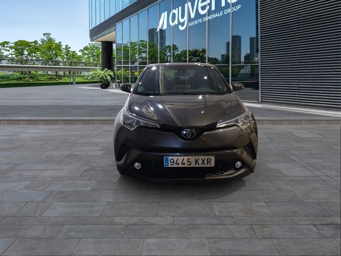 Toyota C-HR 1.8 125H Advance 90 kW (122 CV) Vehículo usado en Madrid Toyota C-HR 1.8 125H Advance 90 kW (122 CV) Vehículo usado en Madrid