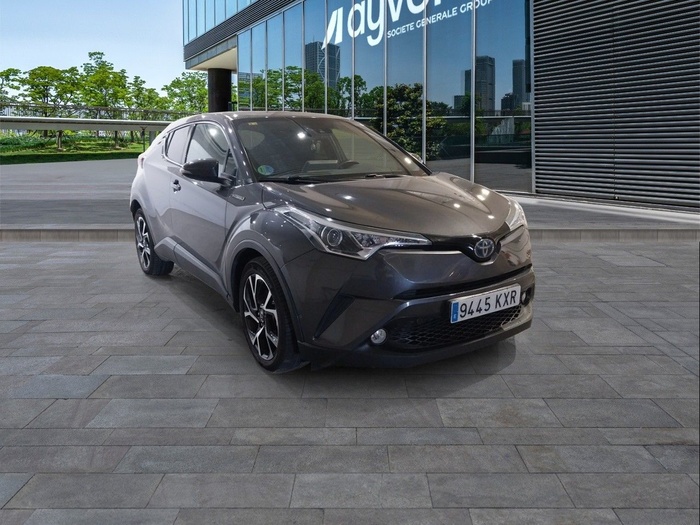 Toyota C-HR 1.8 125H Advance 90 kW (122 CV) Vehículo usado en Madrid Toyota C-HR 1.8 125H Advance 90 kW (122 CV) Vehículo usado en Madrid