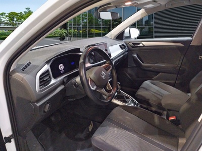 Volkswagen T-Roc Life 1.5 TSI 110 kW (150 CV) DSG 7 Volkswagen T-Roc Life 1.5 TSI 110 kW (150 CV) DSG 7