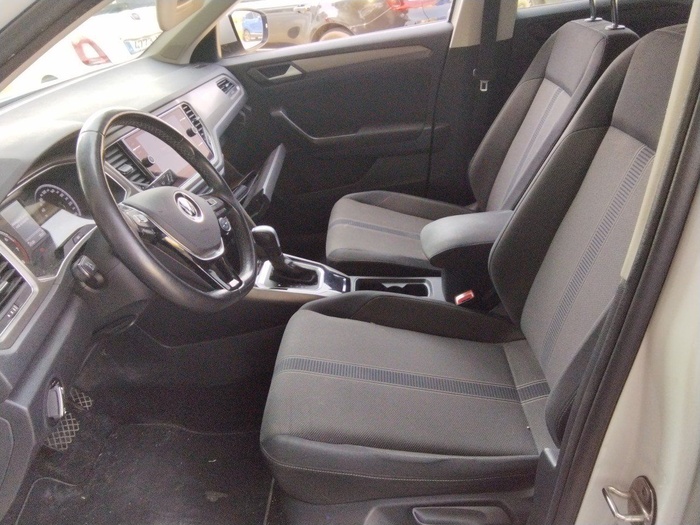 Volkswagen T-Roc Advance 1.5 TSI 110 kW (150 CV) DSG Vehículo usado en Madrid Volkswagen T-Roc Advance 1.5 TSI 110 kW (150 CV) DSG Vehículo usado en Madrid