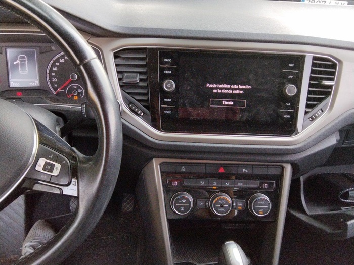 Volkswagen T-Roc Advance 1.5 TSI 110 kW (150 CV) DSG Vehículo usado en Madrid Volkswagen T-Roc Advance 1.5 TSI 110 kW (150 CV) DSG Vehículo usado en Madrid