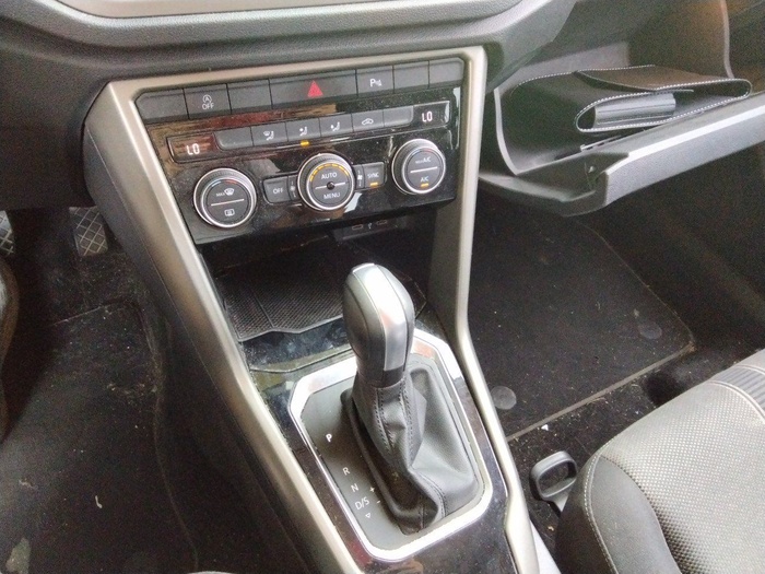 Volkswagen T-Roc Advance 1.5 TSI 110 kW (150 CV) DSG Vehículo usado en Madrid Volkswagen T-Roc Advance 1.5 TSI 110 kW (150 CV) DSG Vehículo usado en Madrid