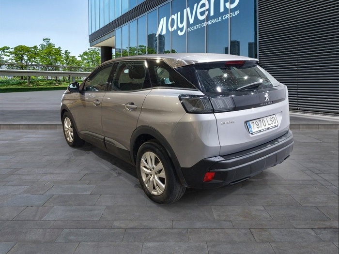 Peugeot 3008 BlueHDi 130 S&S Active Pack 96 kW (130 CV) Vehículo usado en Madrid Peugeot 3008 BlueHDi 130 S&S Active Pack 96 kW (130 CV) Vehículo usado en Madrid