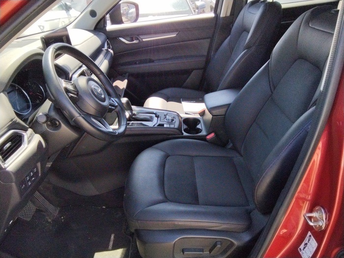 Mazda CX-5 2.2 DE Homura AT 135 kW (184 CV) Vehículo usado en Madrid Mazda CX-5 2.2 DE Homura AT 135 kW (184 CV) Vehículo usado en Madrid