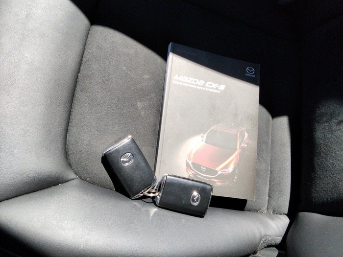 Mazda CX-5 2.2 DE Homura AT 135 kW (184 CV) Vehículo usado en Madrid Mazda CX-5 2.2 DE Homura AT 135 kW (184 CV) Vehículo usado en Madrid