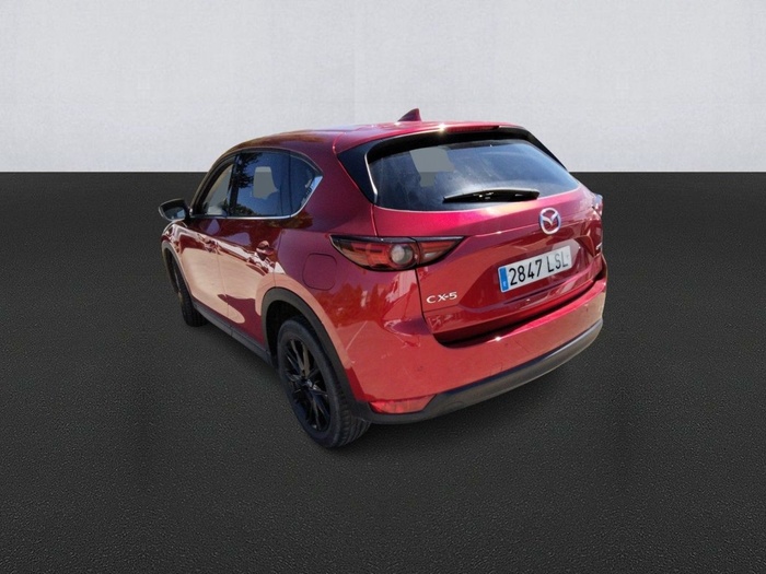 Mazda CX-5 2.2 DE Homura AT 135 kW (184 CV) Vehículo usado en Madrid Mazda CX-5 2.2 DE Homura AT 135 kW (184 CV) Vehículo usado en Madrid