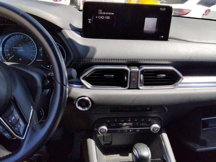 Mazda CX-5 2.2 DE Homura AT 135 kW (184 CV) Vehículo usado en Madrid Mazda CX-5 2.2 DE Homura AT 135 kW (184 CV) Vehículo usado en Madrid