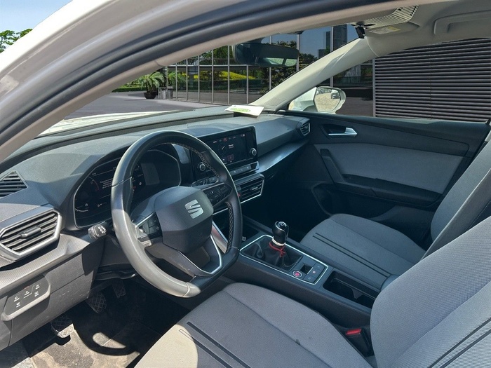 SEAT León ST 2.0 TDI Style Go 85 kW (115 CV) Vehículo usado en Madrid SEAT León ST 2.0 TDI Style Go 85 kW (115 CV) Vehículo usado en Madrid