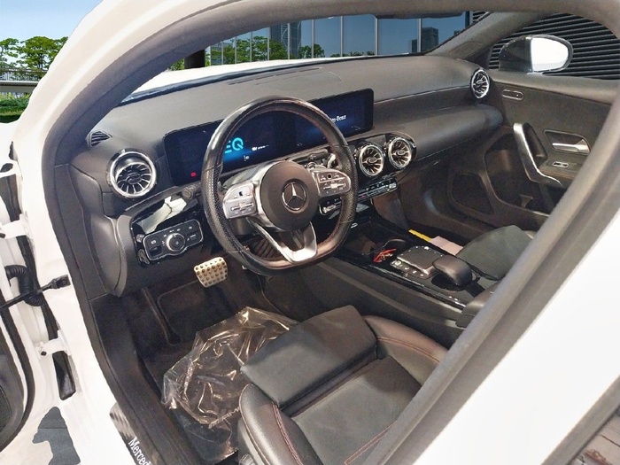 Mercedes-Benz Clase A 250 e 160 kW (218 CV) Vehículo usado en Madrid Mercedes-Benz Clase A 250 e 160 kW (218 CV) Vehículo usado en Madrid