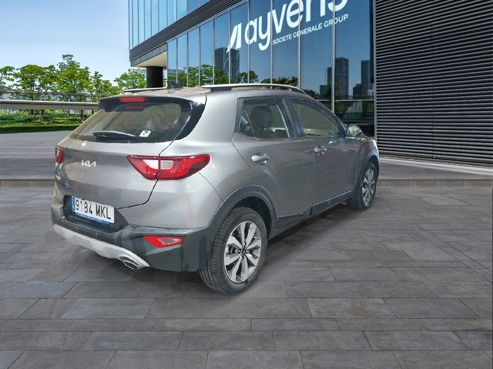 Kia Stonic 1.2 DPi Drive 62 kW (84 CV) Vehículo usado en Madrid Kia Stonic 1.2 DPi Drive 62 kW (84 CV) Vehículo usado en Madrid