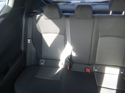 Toyota C-HR 1.8 125H Advance 90 kW (122 CV) 9 Toyota C-HR 1.8 125H Advance 90 kW (122 CV) 9