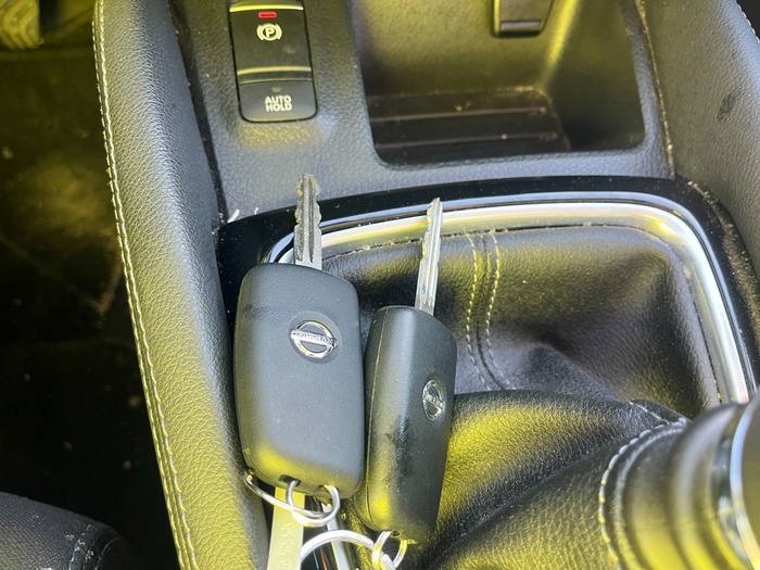 Nissan Qashqai DIG-T 140 mHEV Acenta 4x2 103 kW (140 CV) Vehículo usado en Madrid Nissan Qashqai DIG-T 140 mHEV Acenta 4x2 103 kW (140 CV) Vehículo usado en Madrid