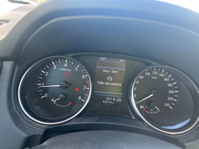 Nissan Qashqai DIG-T 140 mHEV Acenta 4x2 103 kW (140 CV) Vehículo usado en Madrid Nissan Qashqai DIG-T 140 mHEV Acenta 4x2 103 kW (140 CV) Vehículo usado en Madrid