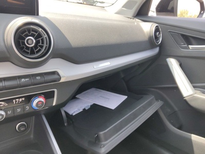 Audi Q2 Advanced 30 TDI 85 kW (116 CV) S tronic 15 Audi Q2 Advanced 30 TDI 85 kW (116 CV) S tronic 15