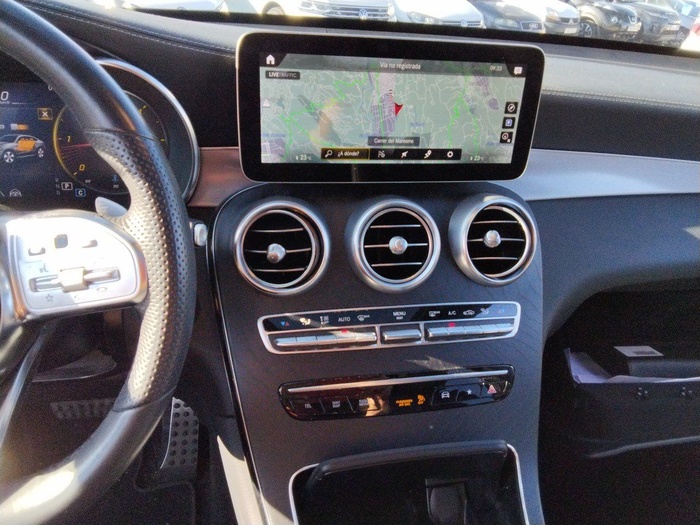 Mercedes-Benz GLC Coupé 300 d 4Matic 180 kW (245 CV) Vehículo usado en Madrid Mercedes-Benz GLC Coupé 300 d 4Matic 180 kW (245 CV) Vehículo usado en Madrid